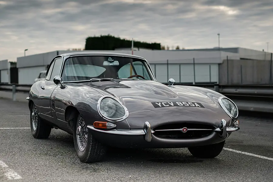 Jaguar E type